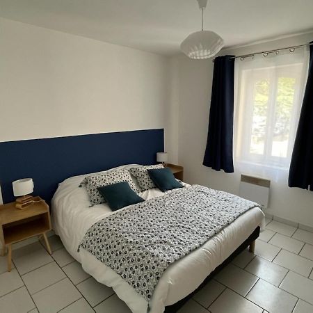 Bel Appartement 2 Chambres Au Coeur Du Village Eyragues Bagian luar foto