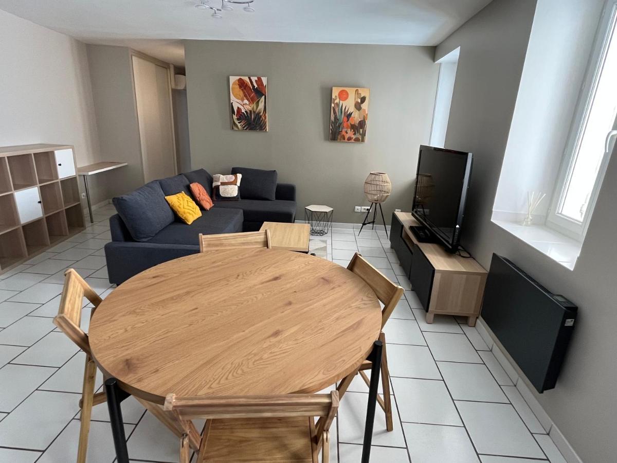 Bel Appartement 2 Chambres Au Coeur Du Village Eyragues Bagian luar foto